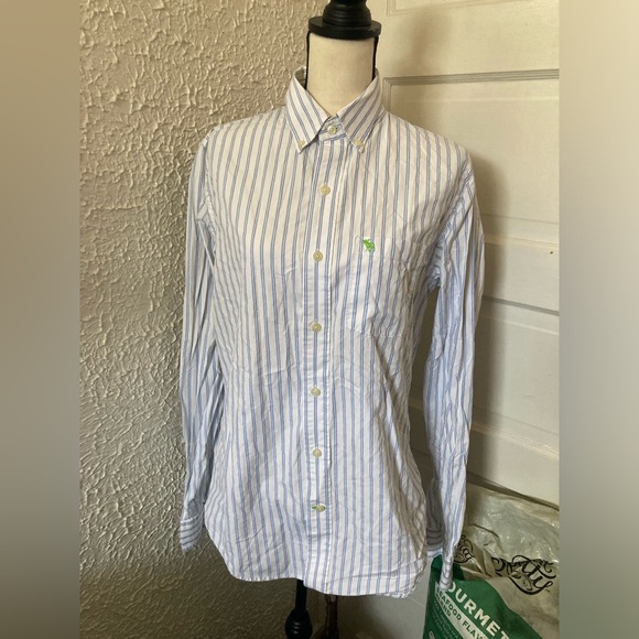 Abercrombie & Fitch Other - Abercrombie and Fitch  muscle down shirt